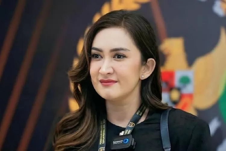 Nafa urbach awal dan akhir karier politik